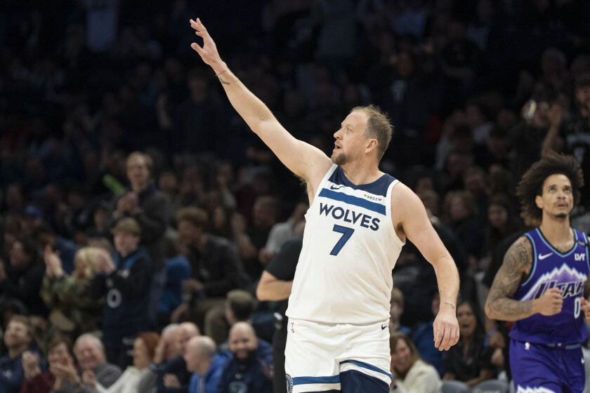 Minnesota Timberwolves forward Joe Ingles