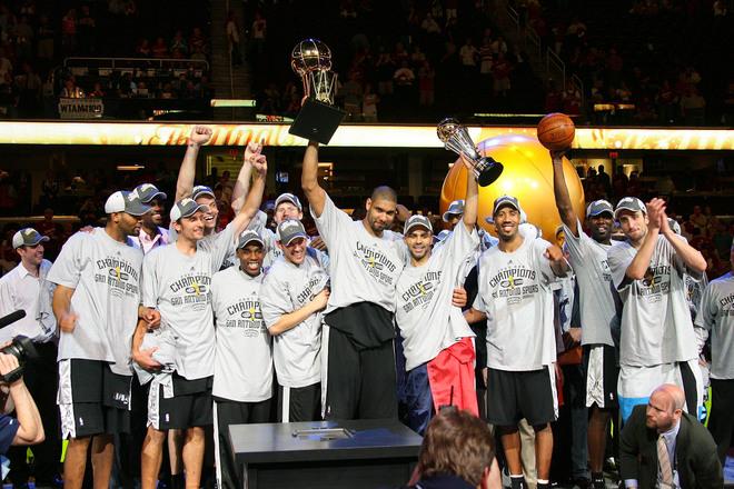 2007 NBA Champion San Antonio Spurs